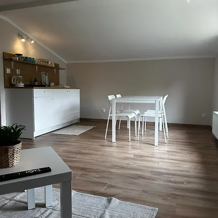 Marii Kawik Apartment *