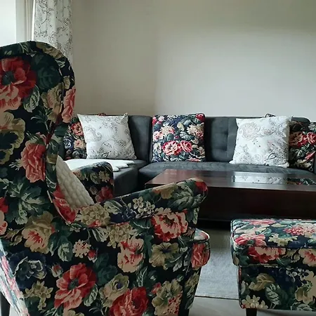 Marii Kawik Apartment *